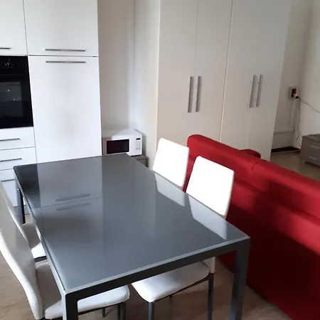 Holiday Family Apartment Bergamo